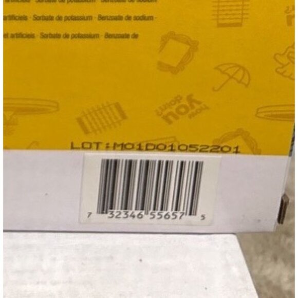 Friends Cocktail Mixer & Shot Glass Set 4 Flavors Gift Box Officiall Licensed - Picture 6 of 6